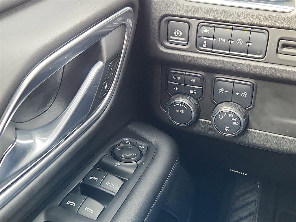 Used 2024 Chevrolet Tahoe LT image 16