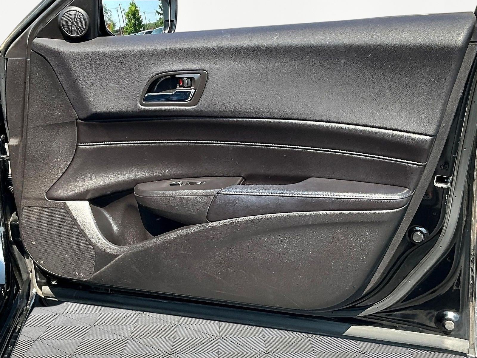 Used 2016 Acura ILX FWD image 25