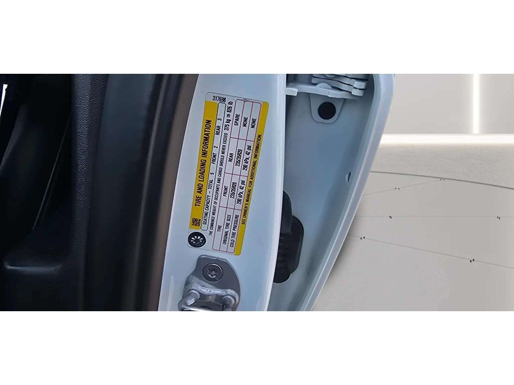 Used 2022 Tesla Model 3 Performance AWD/4WD image 30