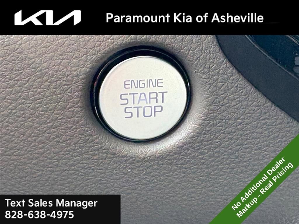 New 2026 Kia Carnival LXS image 14