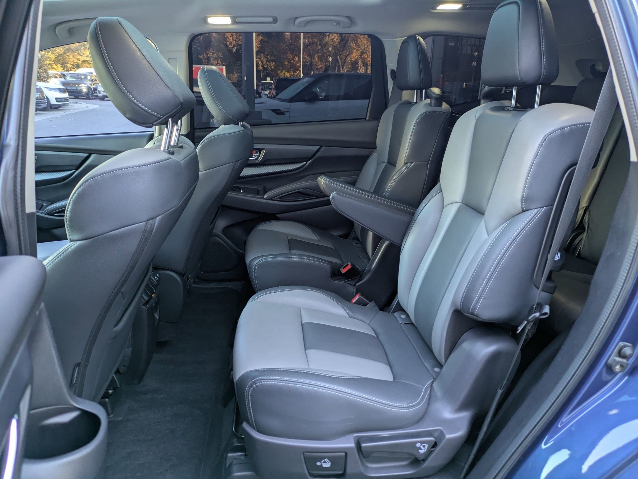 Used 2022 Subaru Ascent Onyx Edition image 32