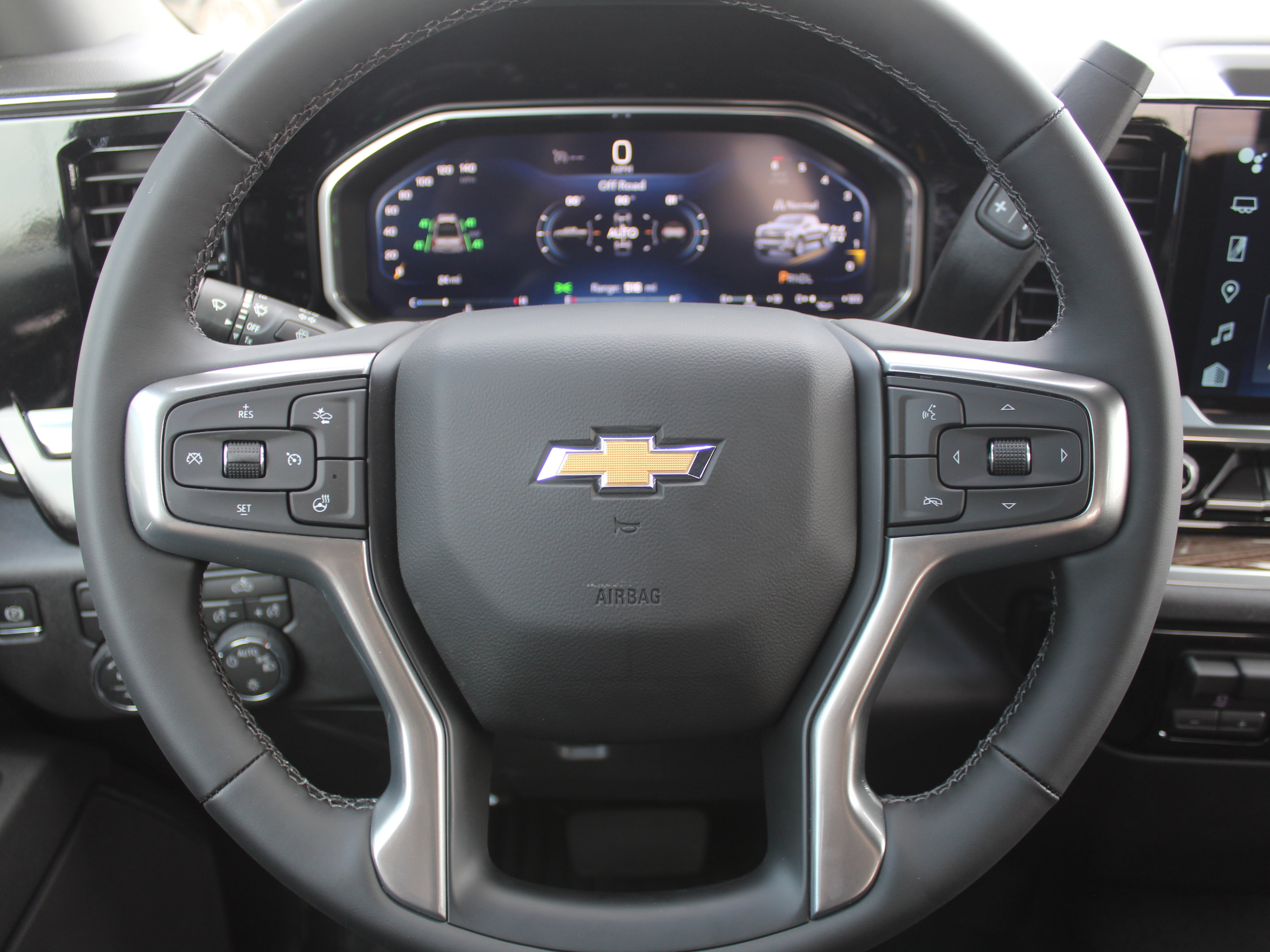 New 2026 Chevrolet Silverado 1500 LT AWD/4WD image 11