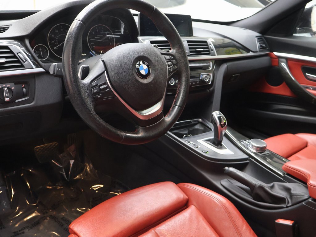 Used 2017 BMW 330i Gran Turismo xDrive image 17