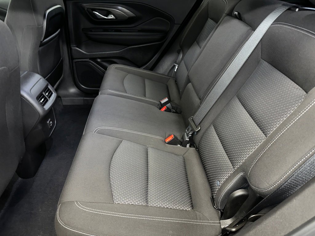 Used 2023 GMC Terrain SLE w/ Driver Convenience Package image 20