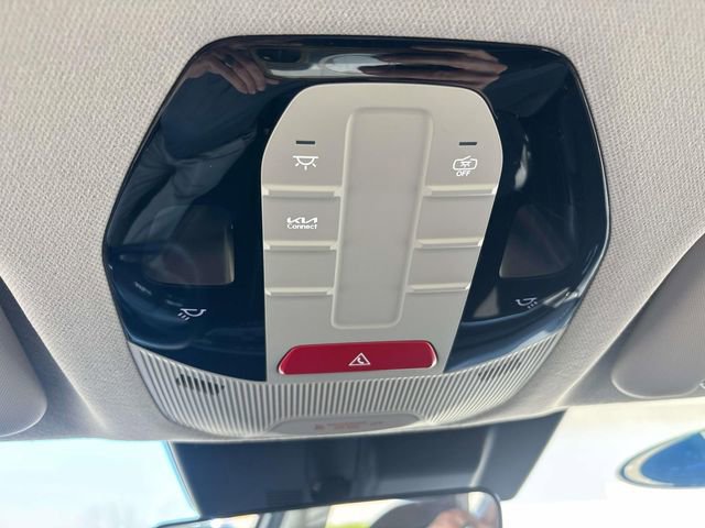 Used 2025 Kia K4 FWD image 24