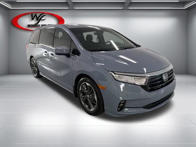 Used 2023 Honda Odyssey Elite image 3