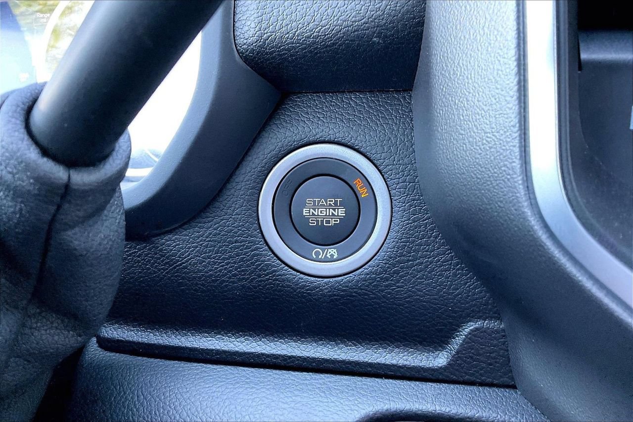 New 2026 RAM 2500 Big Horn AWD/4WD image 17