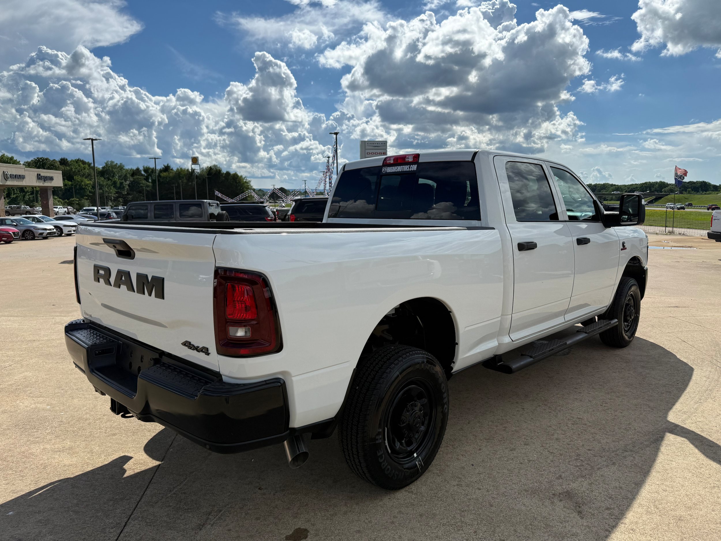 New 2026 RAM 2500 Tradesman AWD/4WD image 4
