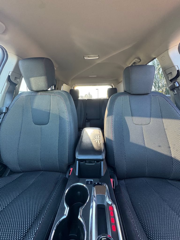 Used 2017 GMC Terrain SLE AWD/4WD image 21
