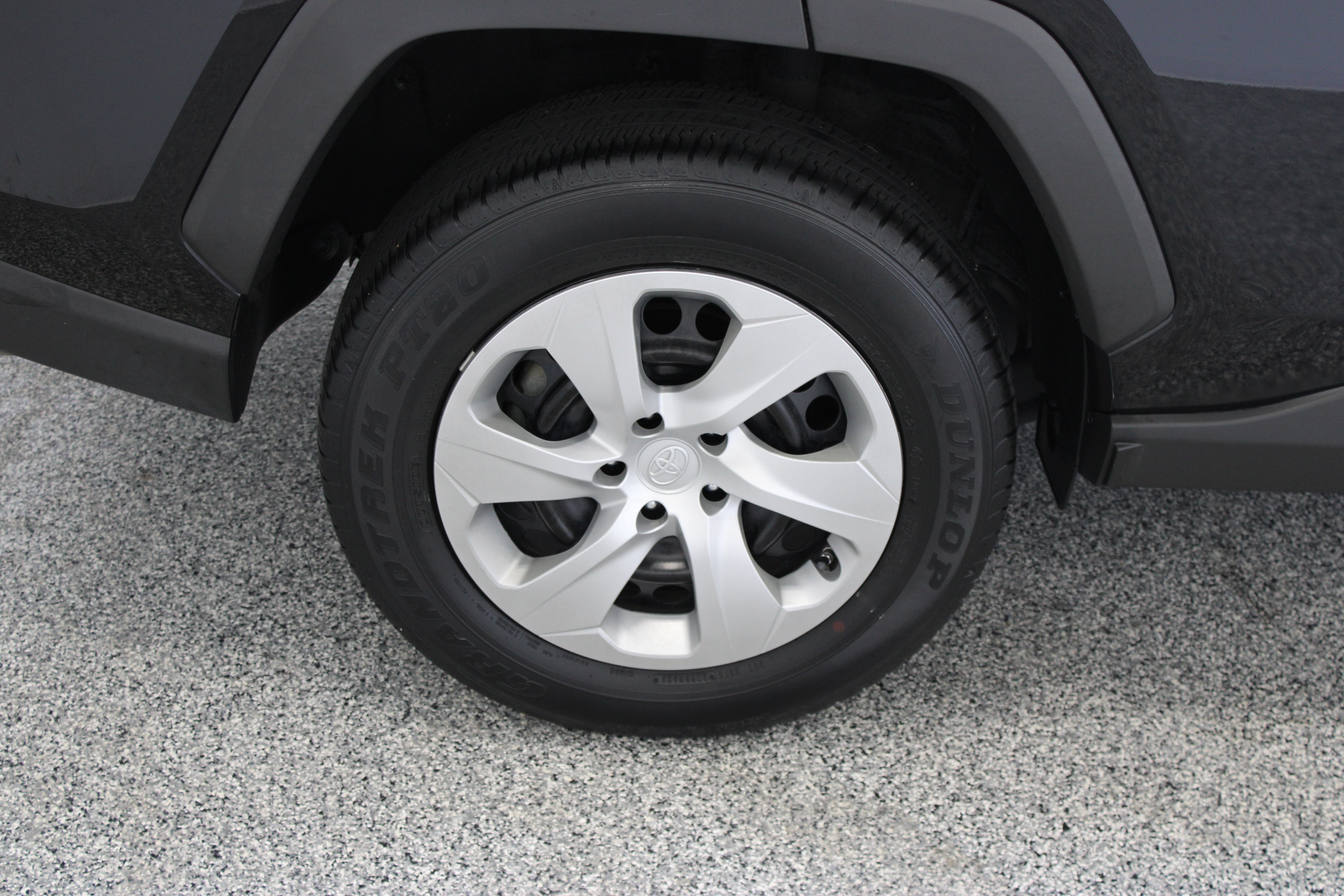 Used 2023 Toyota RAV4 LE FWD image 6