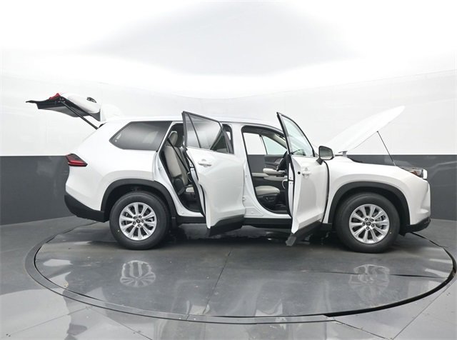 New 2026 Toyota Grand Highlander XLE image 33