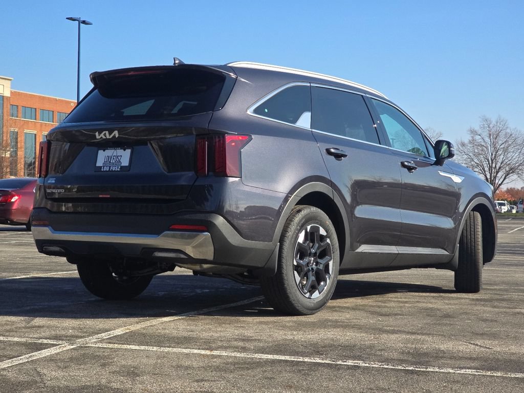 New 2026 Kia Sorento S w/ S Panoramic Sunroof Package FWD image 17