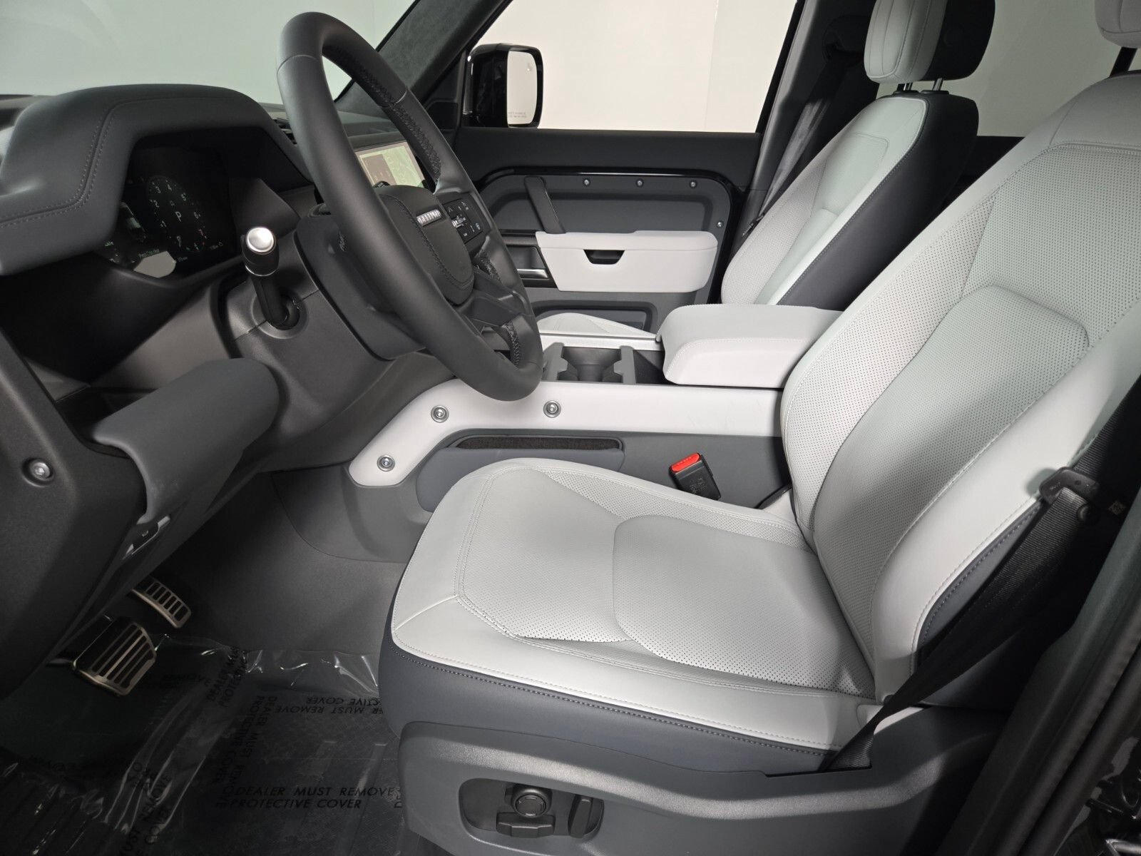 New 2026 Land Rover Defender 110 X AWD/4WD image 11