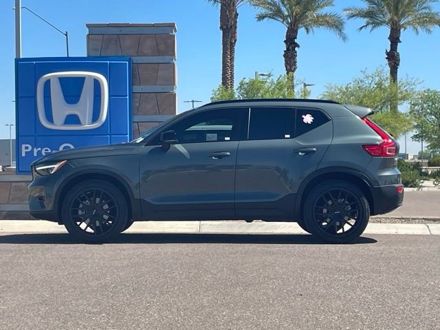 Used 2026 Volvo XC40 B5 Ultra w/ Climate Package image 7