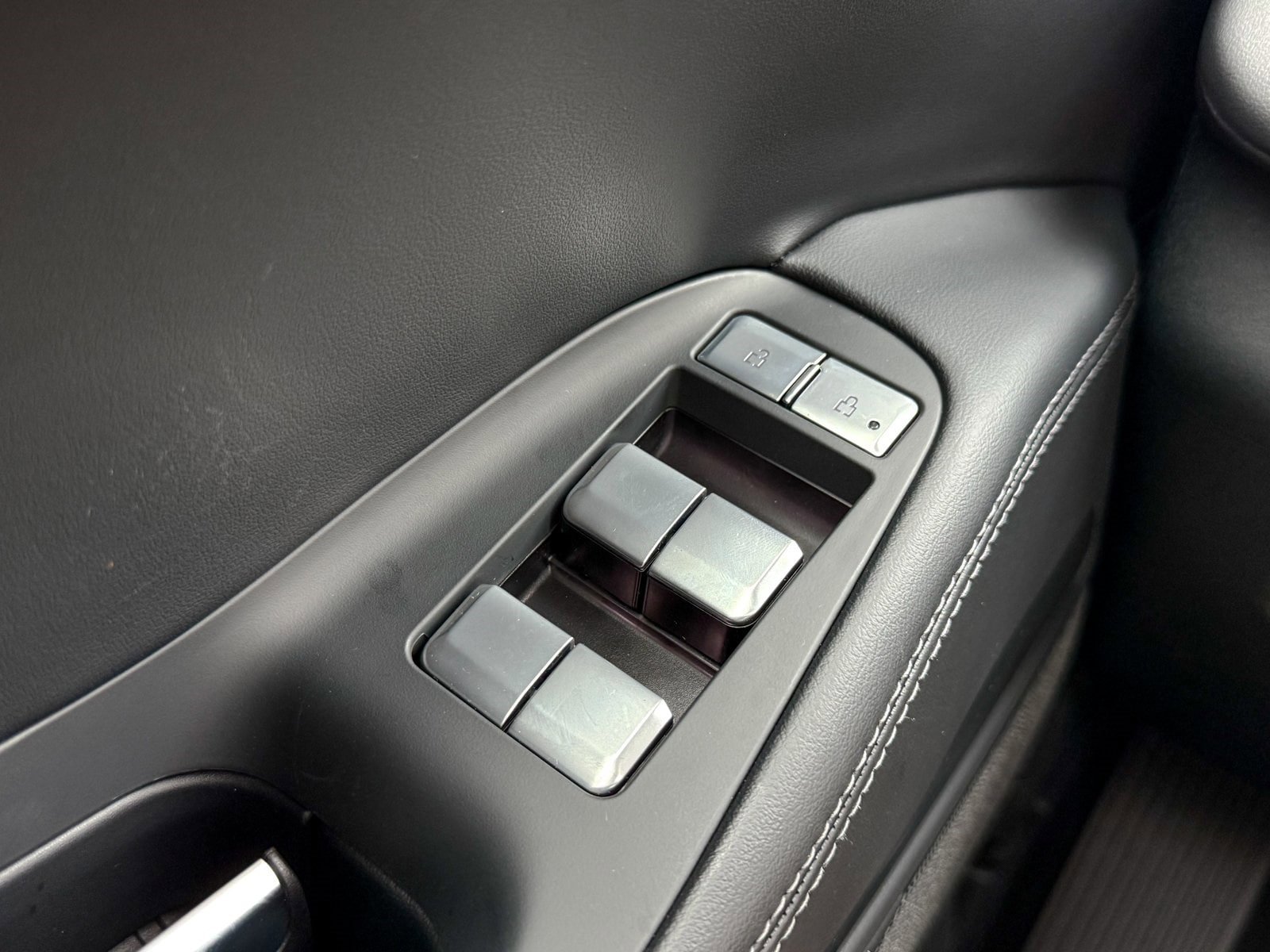 New 2025 Lincoln Navigator L Reserve AWD/4WD image 54