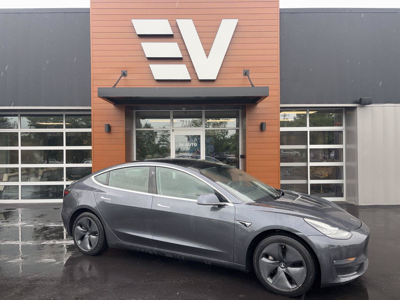 Used 2019 Tesla Model 3 Long Range AWD/4WD image 1