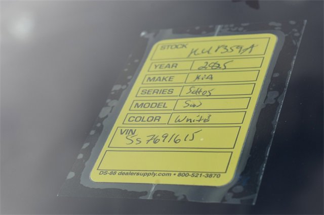 Certified 2025 Kia Seltos S image 31