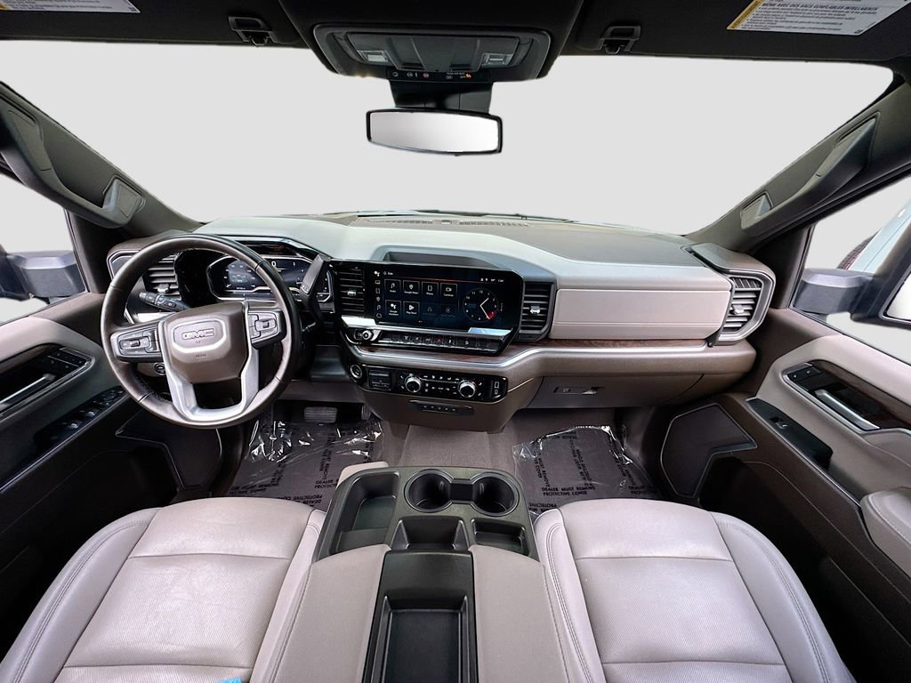 Used 2024 GMC Sierra 3500 SLT image 16