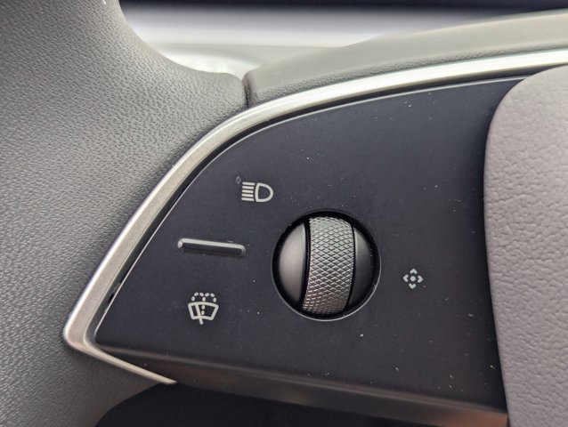 Used 2026 Tesla Model Y Long Range AWD/4WD image 13