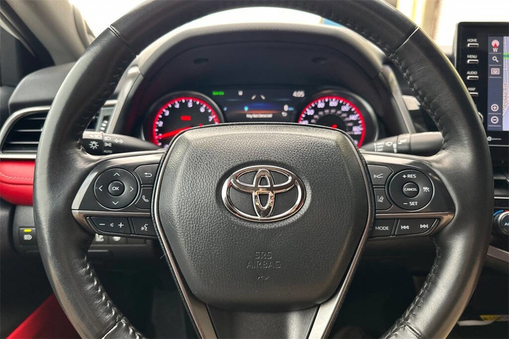 Used 2023 Toyota Camry XSE w/ Navigation Package image 23