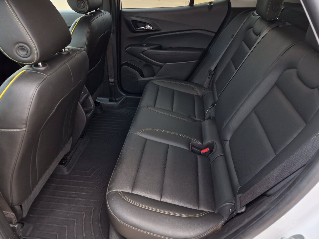 Used 2025 Chevrolet Trax ACTIV w/ Driver Confidence Package FWD image 28