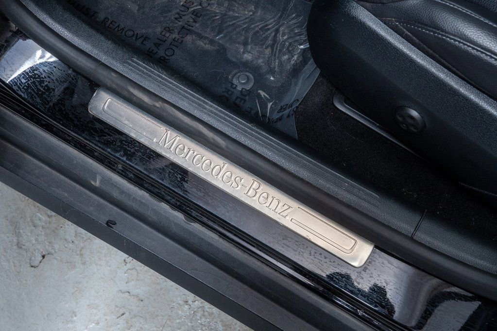 Used 2023 Mercedes-Benz GLC 300 4MATIC image 24