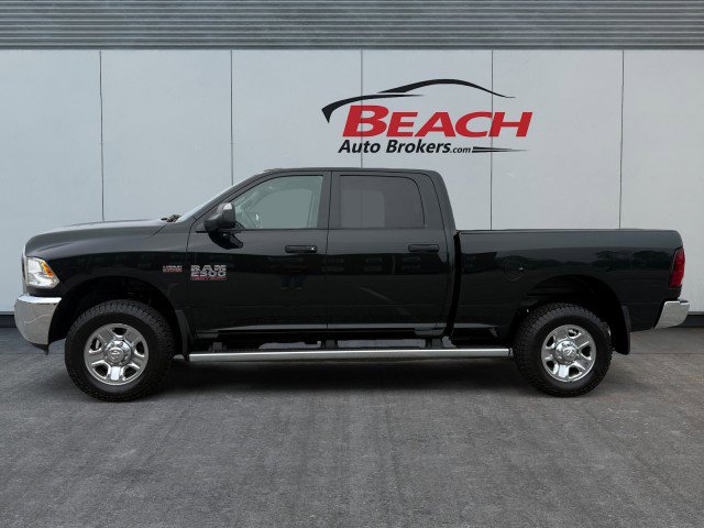Used 2015 RAM 2500 Tradesman w/ Chrome Appearance Group image 2