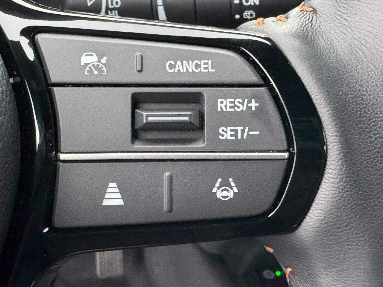 Certified 2026 Honda HR-V Sport image 21