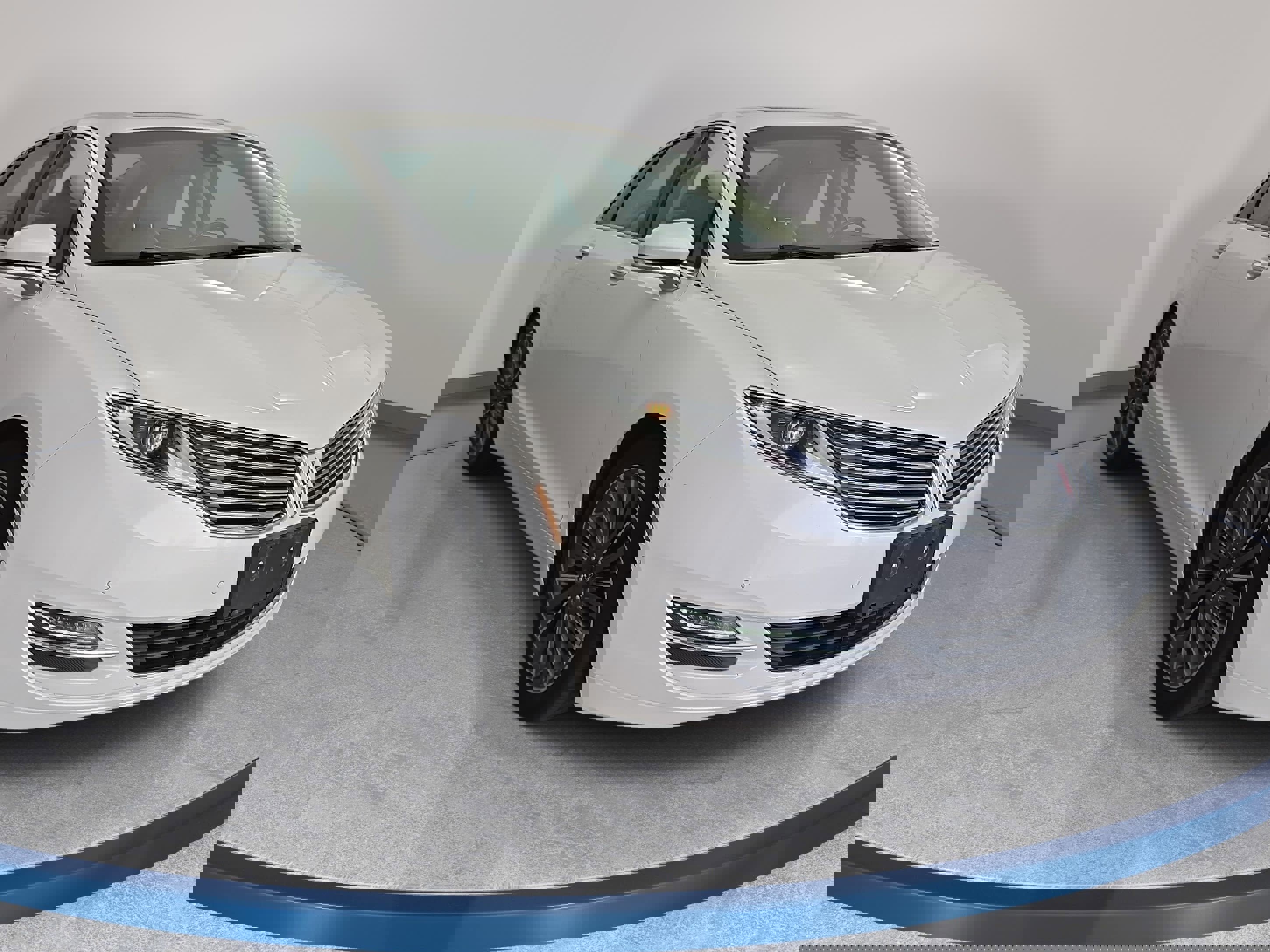 Used 2015 Lincoln MKZ w/ Equipment Group 102A Reserve image 3