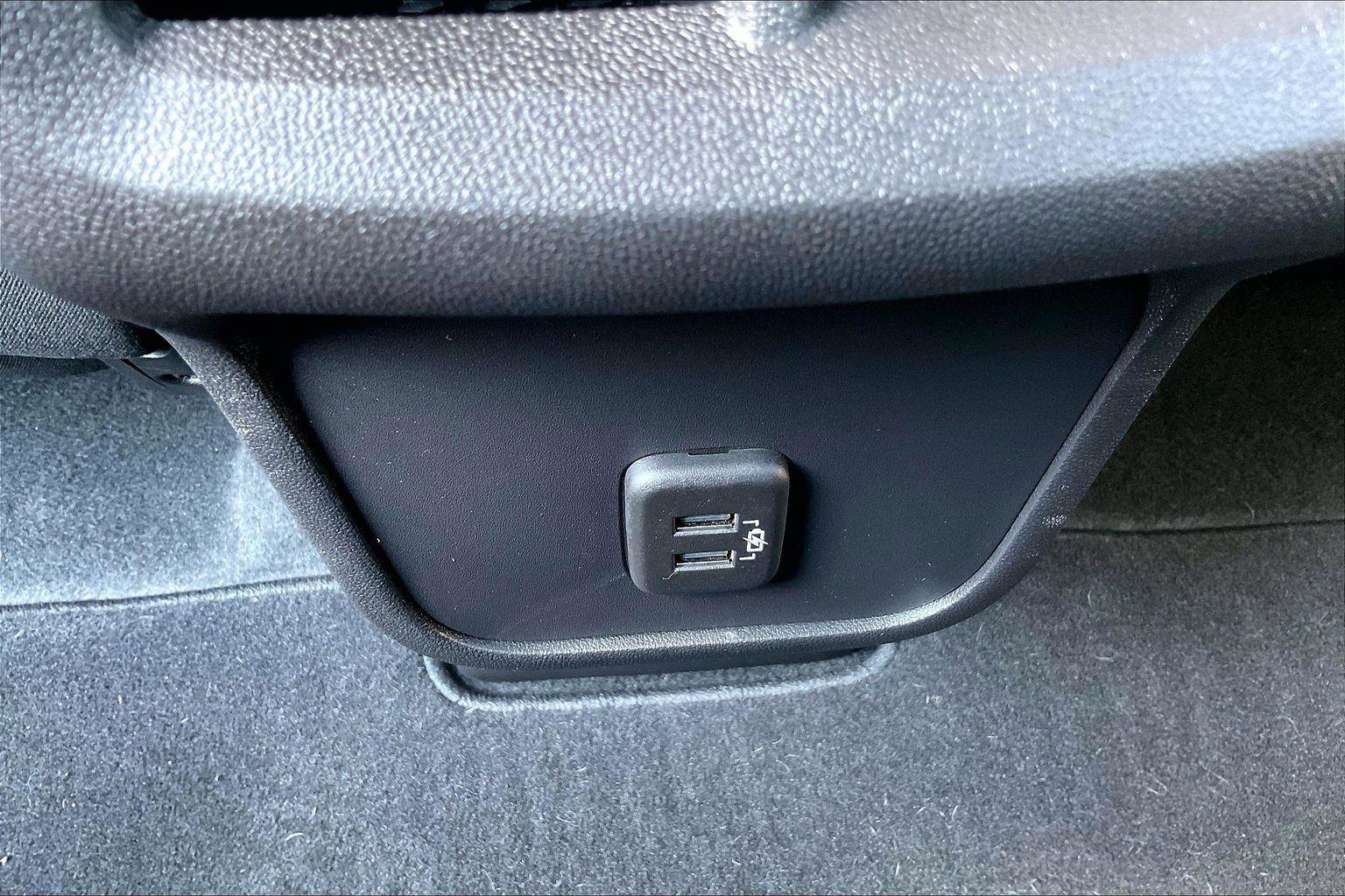 Used 2024 Chevrolet Equinox LS w/ LS Convenience Package FWD image 31