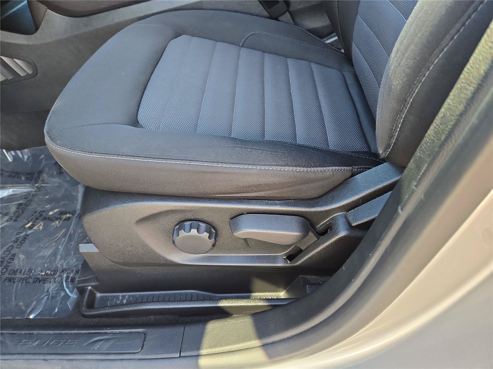 Used 2023 Ford Edge SE AWD/4WD image 20