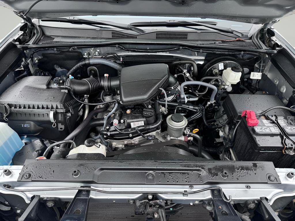 Used 2022 Toyota Tacoma SR w/ SR Convenience Package image 9