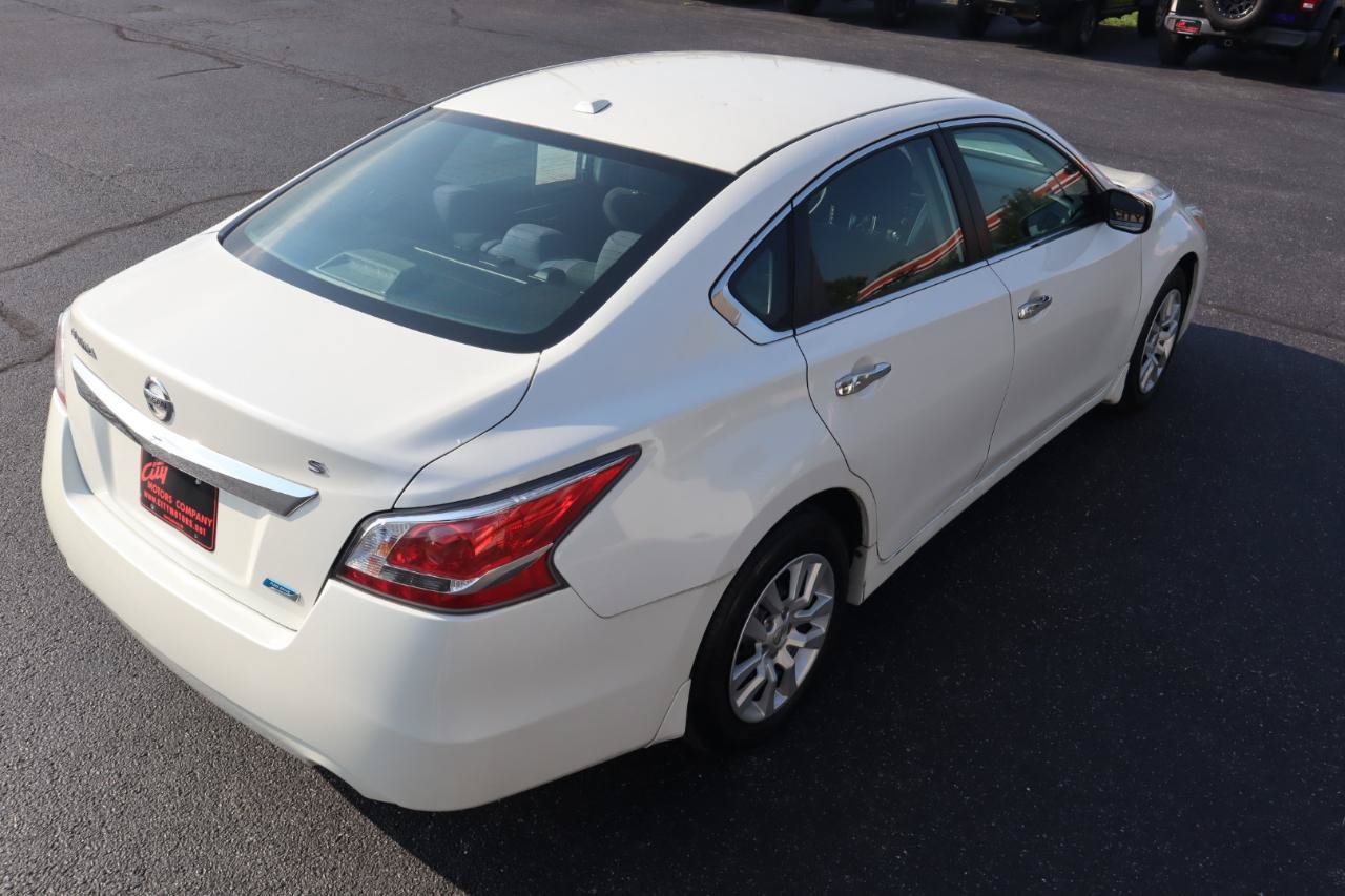 Used 2014 Nissan Altima 2.5 S w/ Display Audio Package FWD image 13