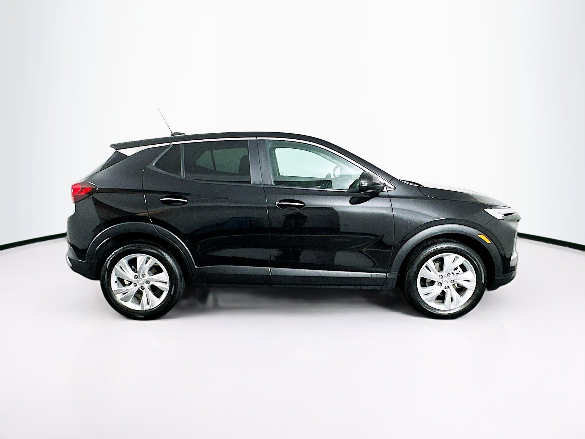 Used 2025 Buick Encore GX Preferred image 10