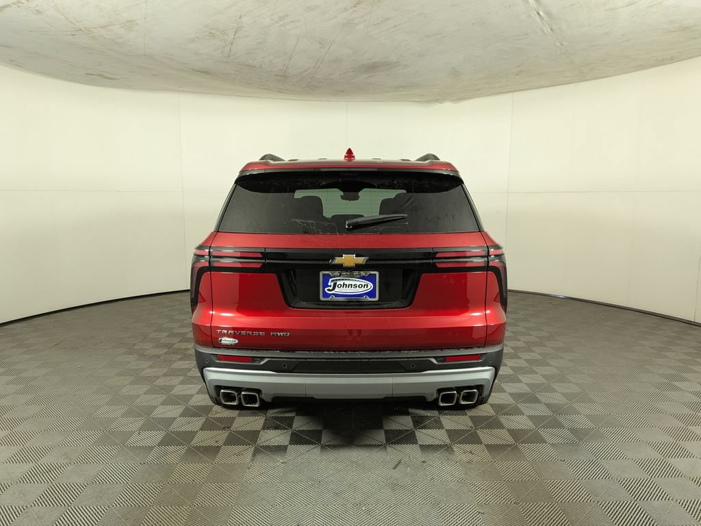 Used 2026 Chevrolet Traverse LT w/ Driver Confidence Package AWD/4WD image 8