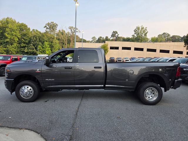 New 2026 RAM 3500 Big Horn AWD/4WD image 4