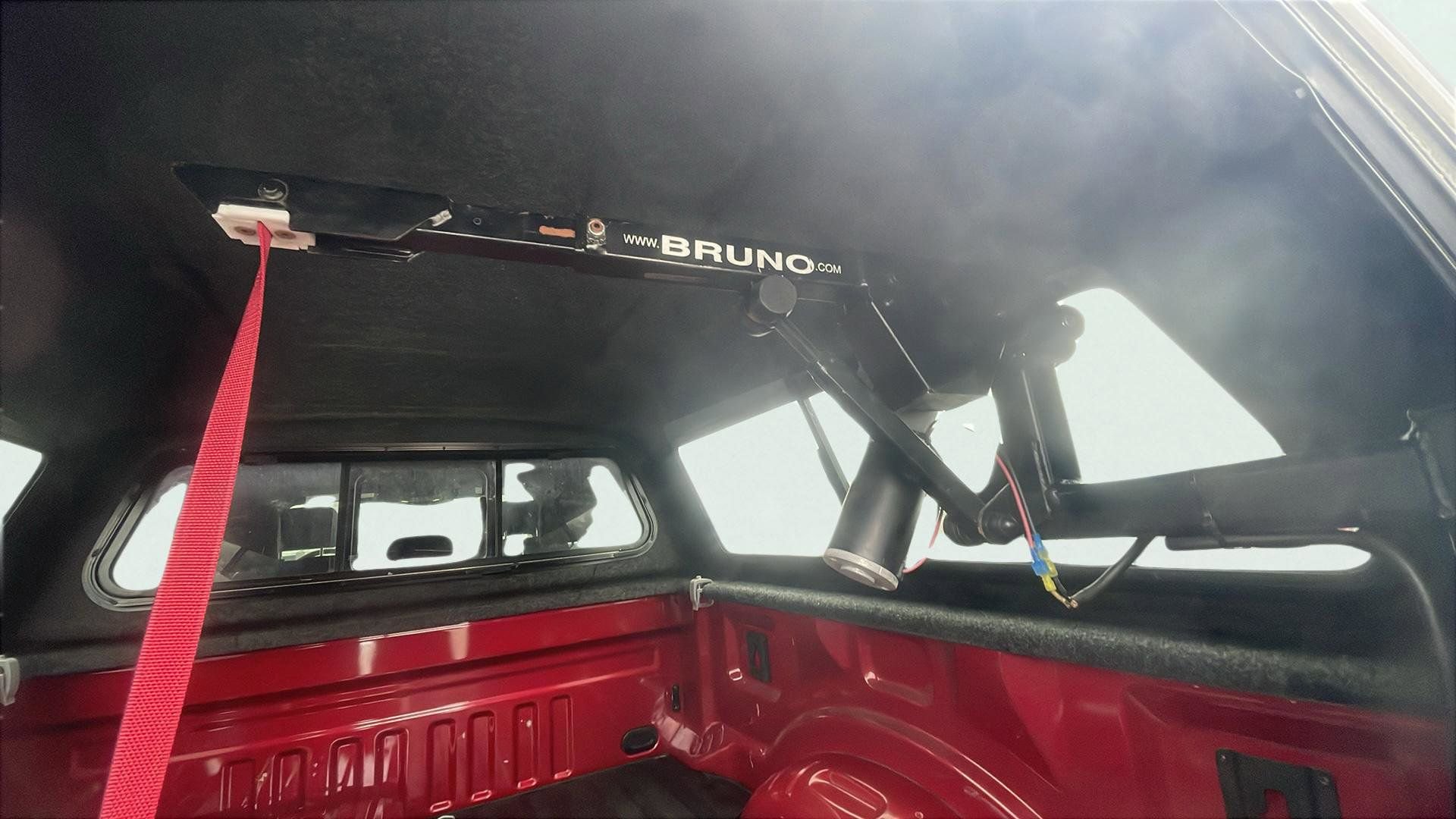 Certified 2022 Ford F350 Lariat w/ Lariat Value Package image 25