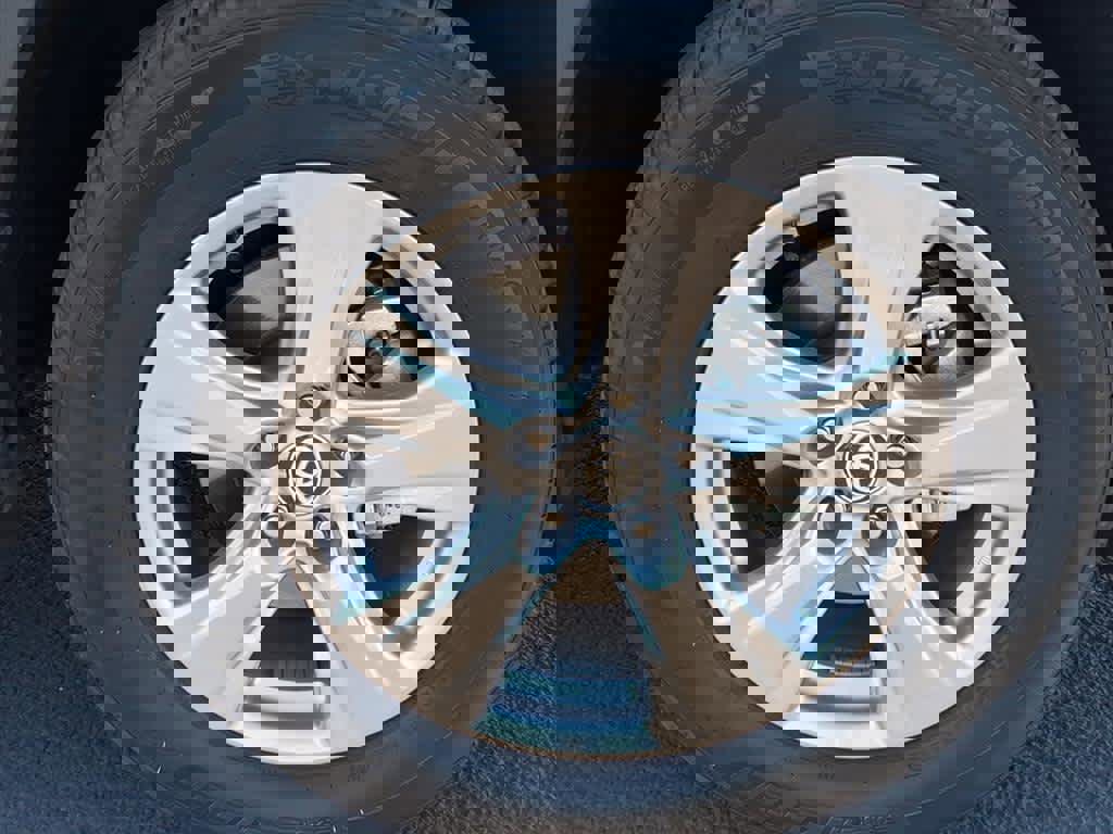 Used 2024 Toyota RAV4 XLE image 9