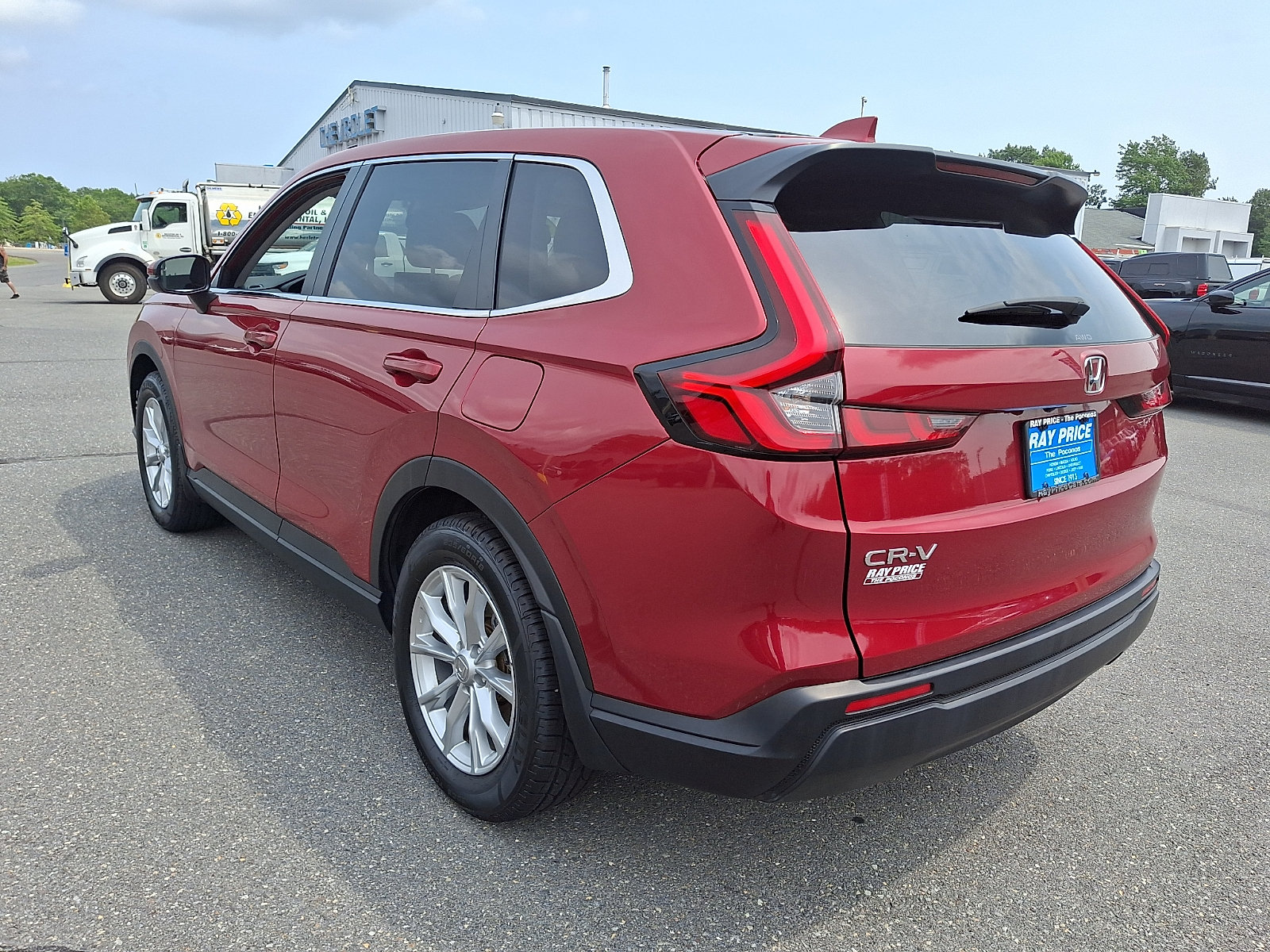 Used 2024 Honda CR-V EX image 4