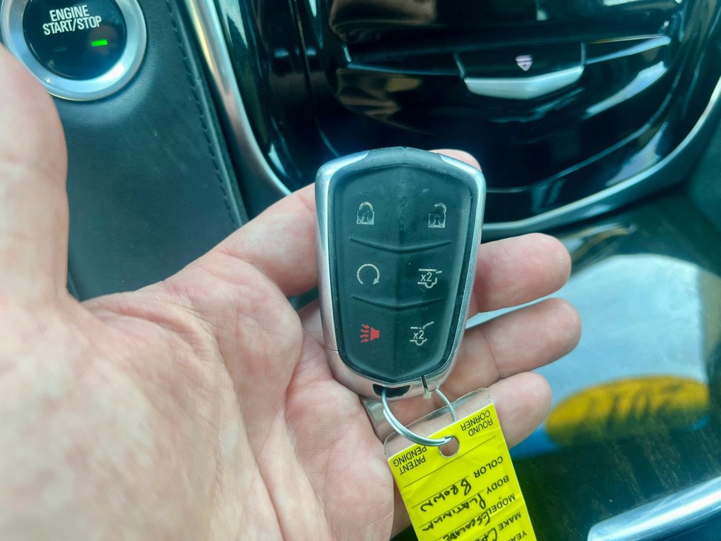 Used 2017 Cadillac Escalade ESV Platinum image 36