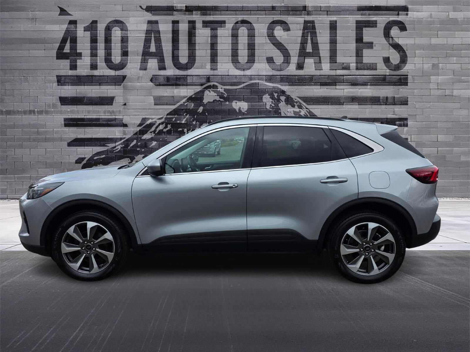 Used 2023 Ford Escape Platinum AWD/4WD image 7