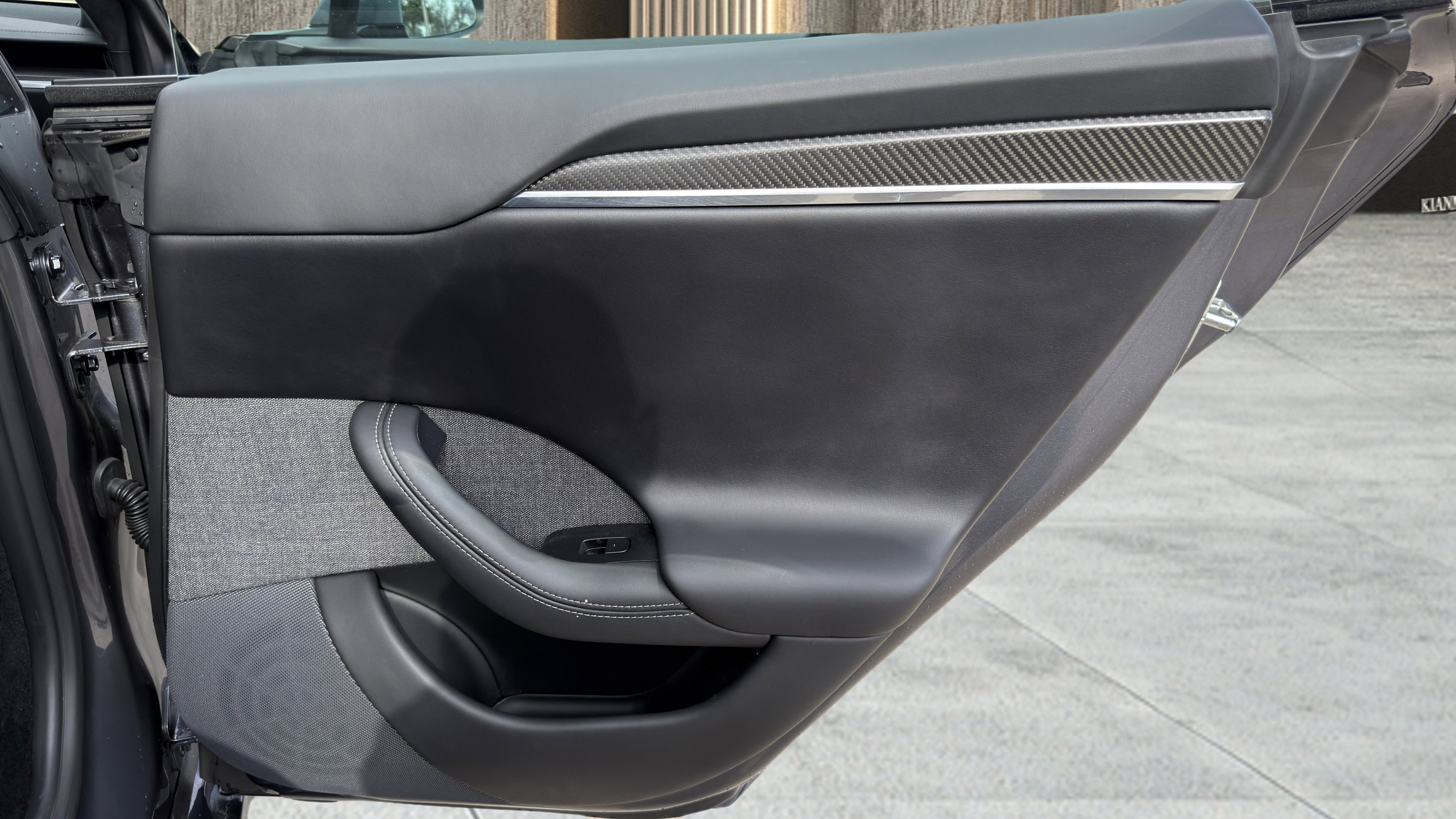 Used 2022 Tesla Model S Plaid image 43