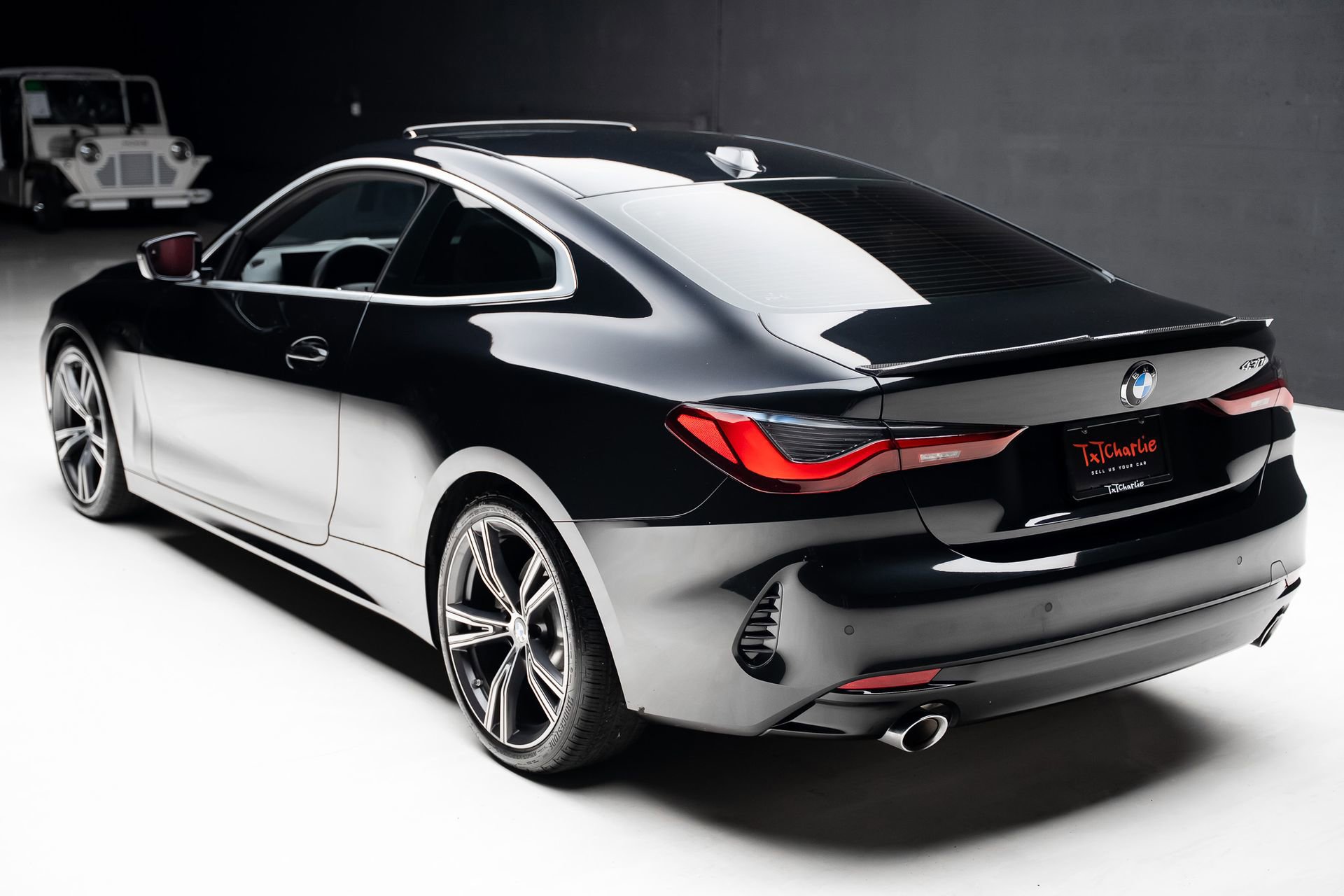 Used 2024 BMW 430i Coupe w/ Convenience Package image 23