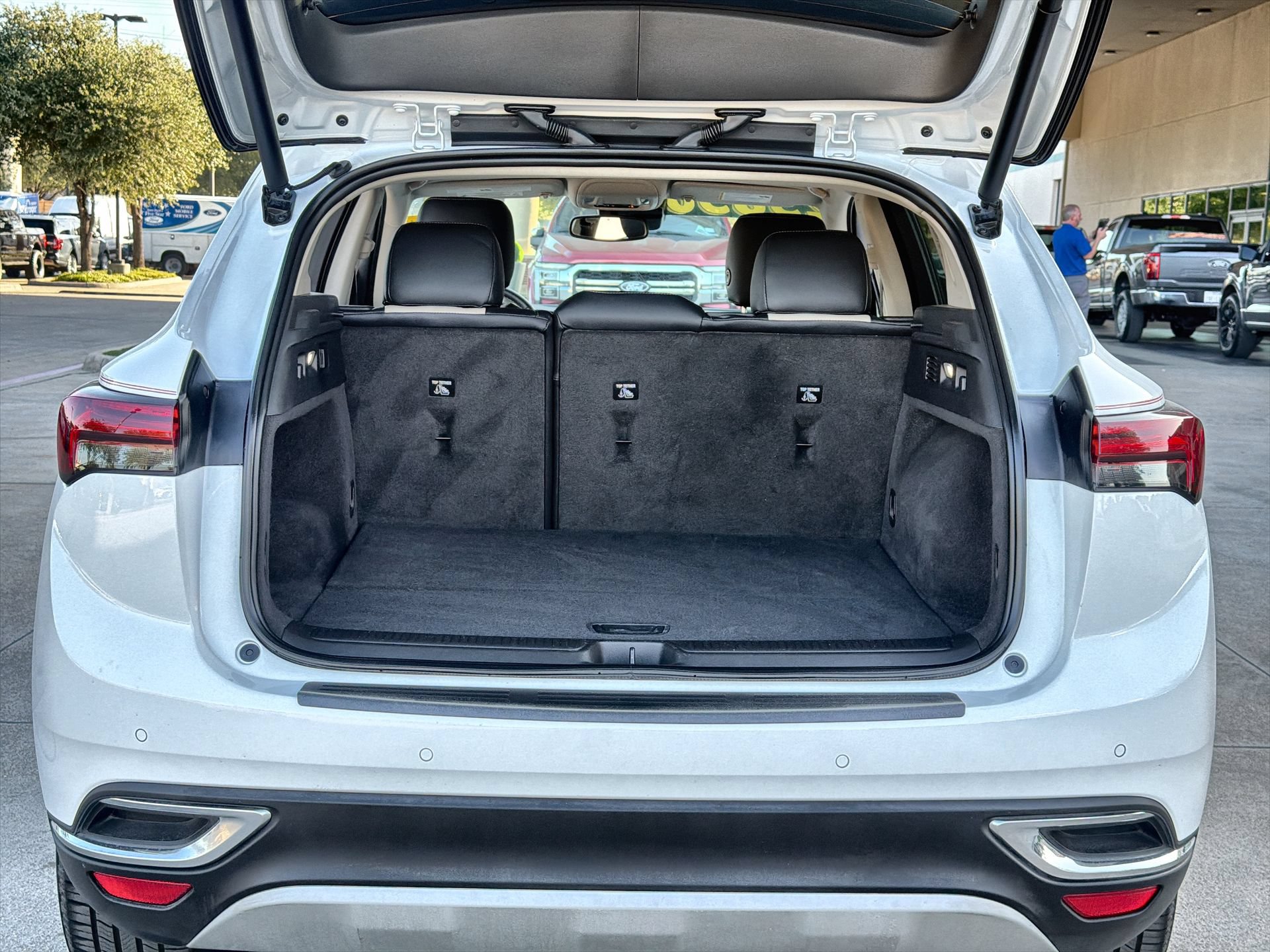 Used 2023 Buick Envision Preferred AWD/4WD image 22