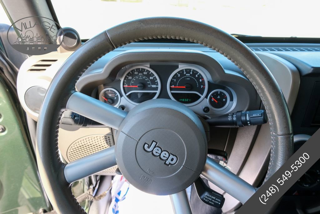 Used 2008 Jeep Wrangler Sahara w/ Dual Top Group AWD/4WD image 14