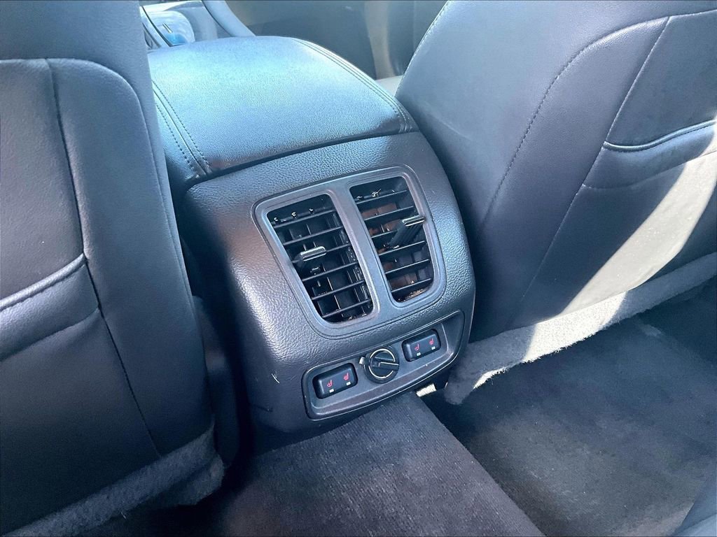 Used 2018 Ford Taurus Limited image 26