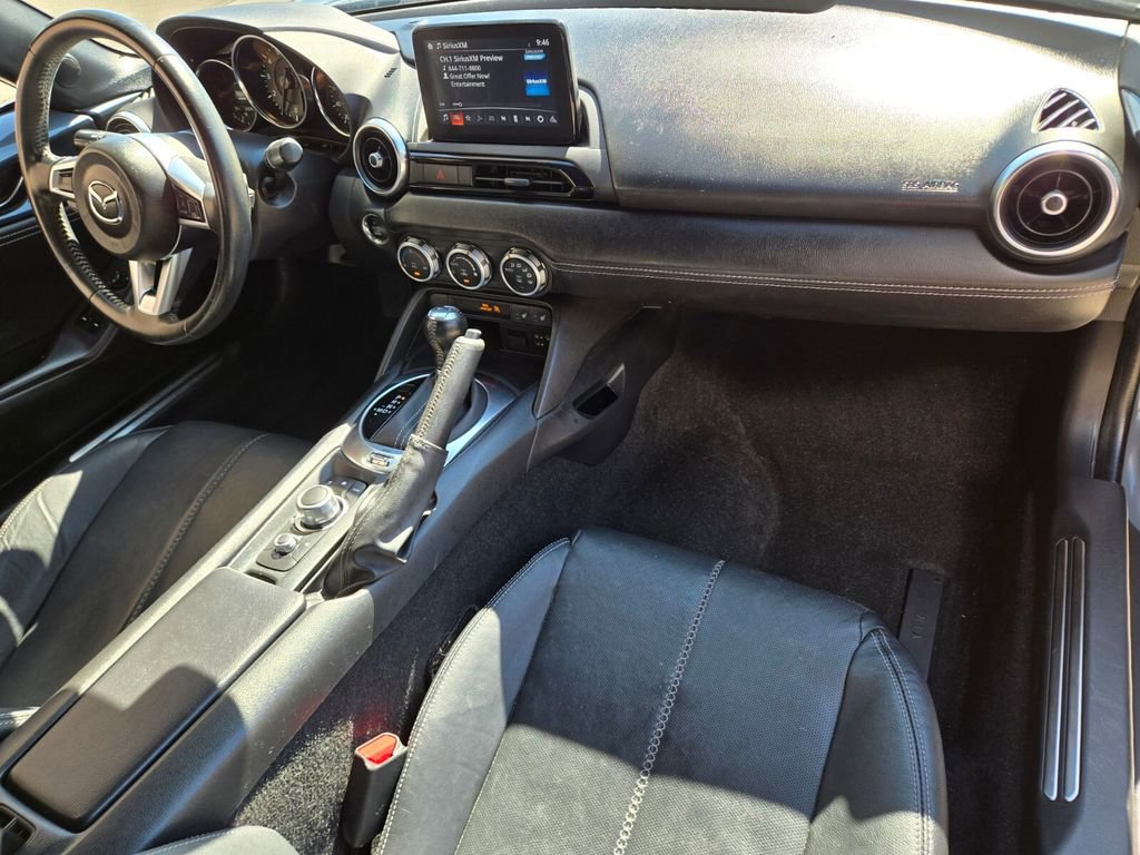 Used 2021 MAZDA MX-5 Miata Grand Touring RWD image 17