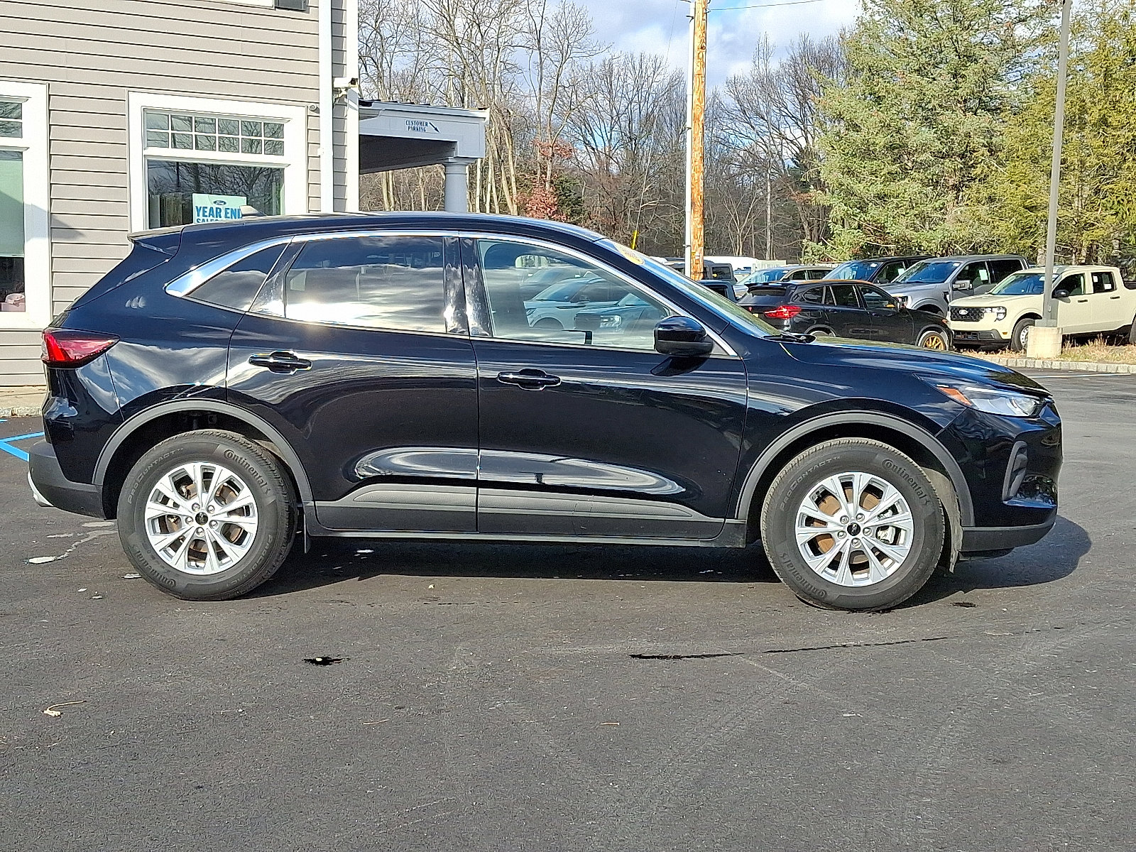 Used 2023 Ford Escape Active w/ Tech Pack #2 image 7