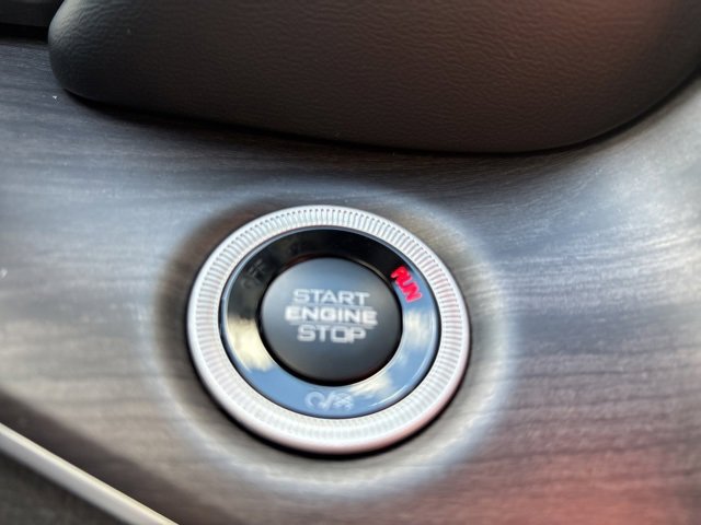 New 2025 Jeep Grand Cherokee L Limited image 25