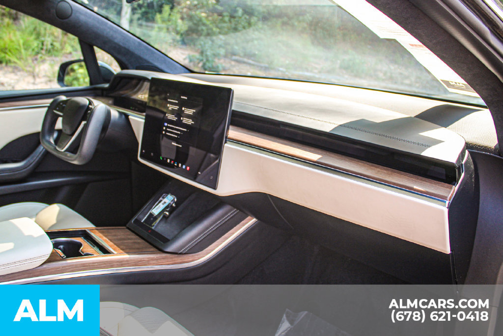 Used 2023 Tesla Model X AWD/4WD image 23
